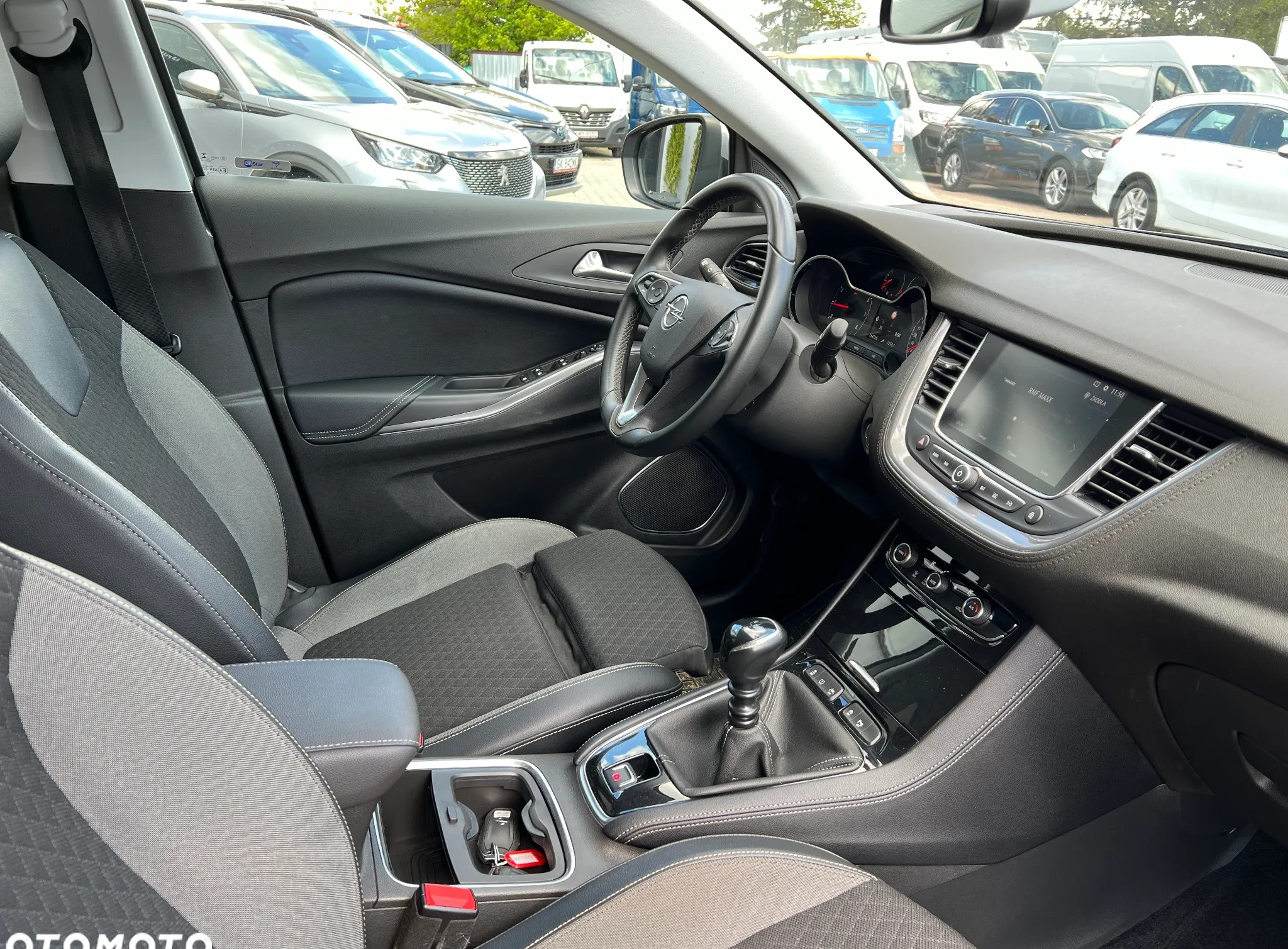 Opel Grandland X cena 66800 przebieg: 132701, rok produkcji 2017 z Piotrków Kujawski małe 379